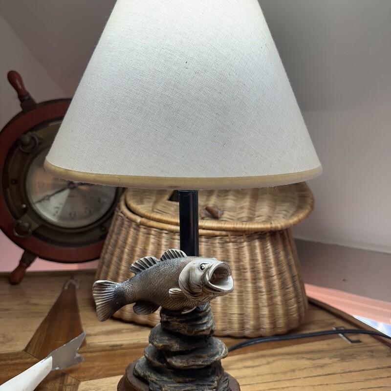 Big Mouth Bass Lamp