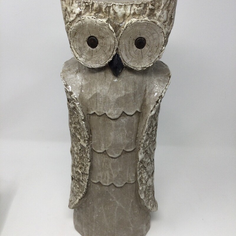 Owl Sculpture
!5 in H