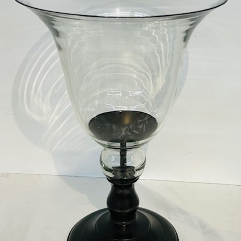 Large Glass Top Metal Base Candleholder
Black Clear
Size: 10.5 x 15H