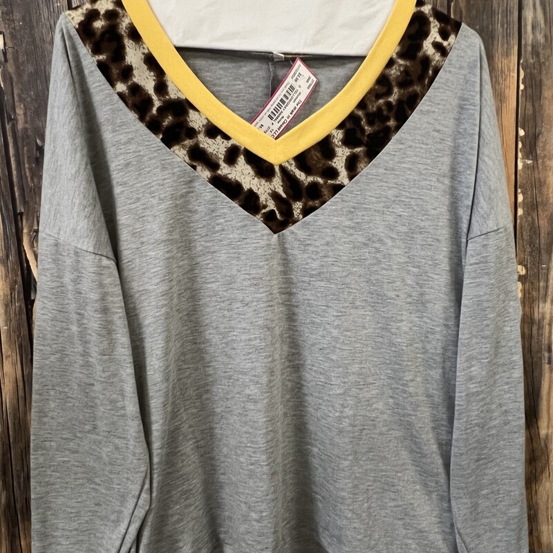 YELLOW/GRAY ANIMAL PRINT, Size: 1X