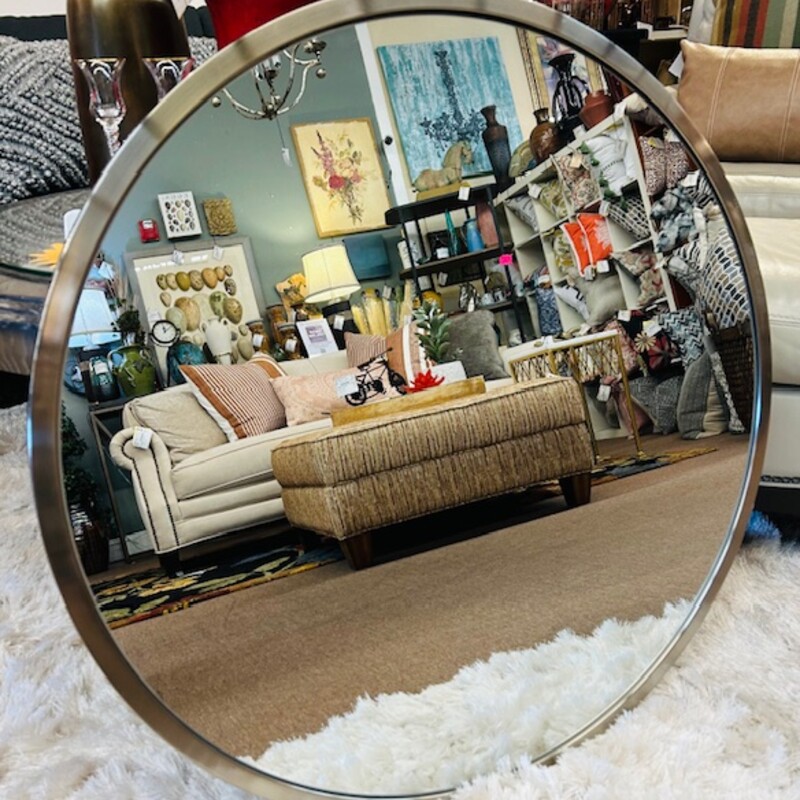 Round Metal Mirror