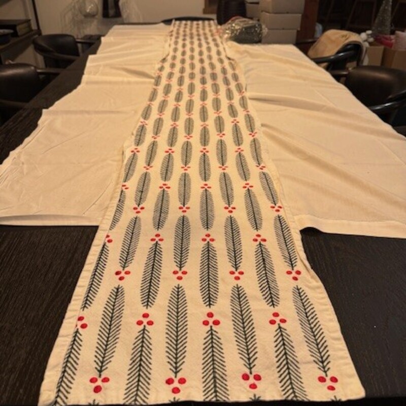 Crate And Barrel Holiday Tree Table Runner