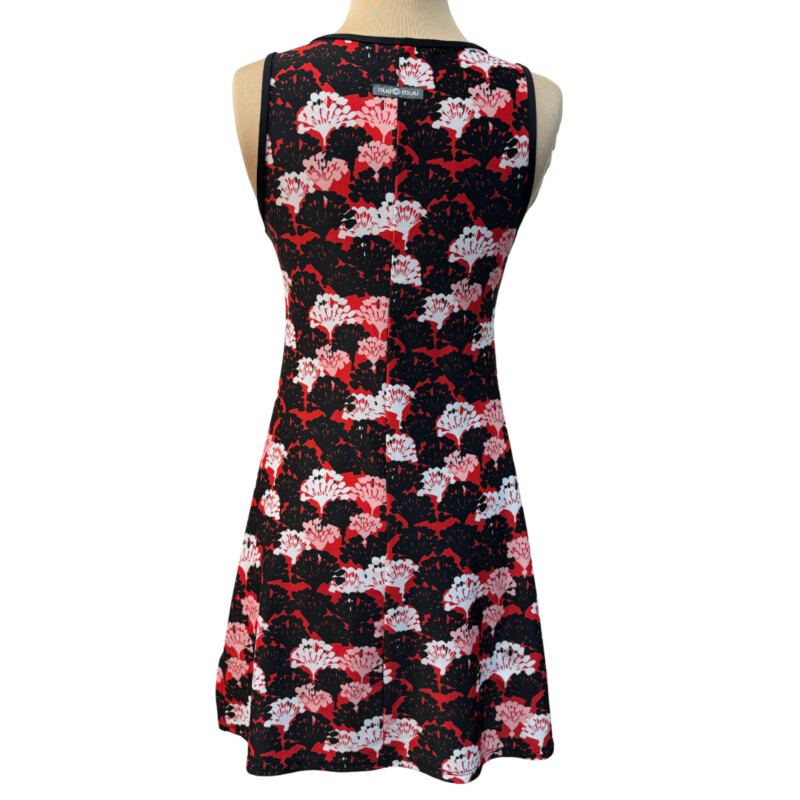 NUU MUU  Dress
Flamenco 2016 Pattern
Key Hole
Color: Red, Black, Pink, and White
Size: Small