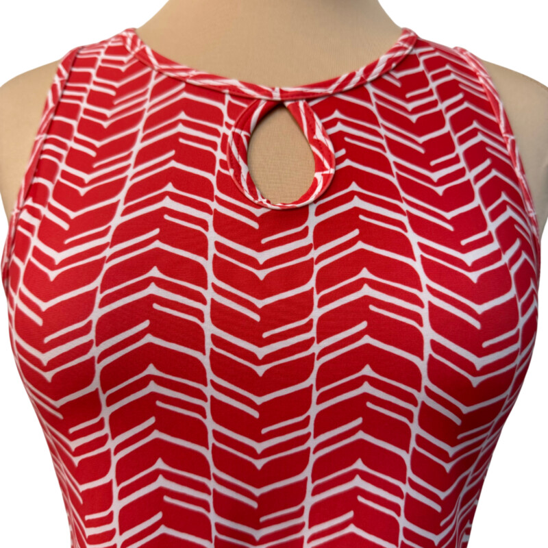 NUU MUU  Dress<br />
Melanie/ Papayay! 2015 Pattern<br />
Key Hole<br />
Color: Red and White<br />
Size: Small