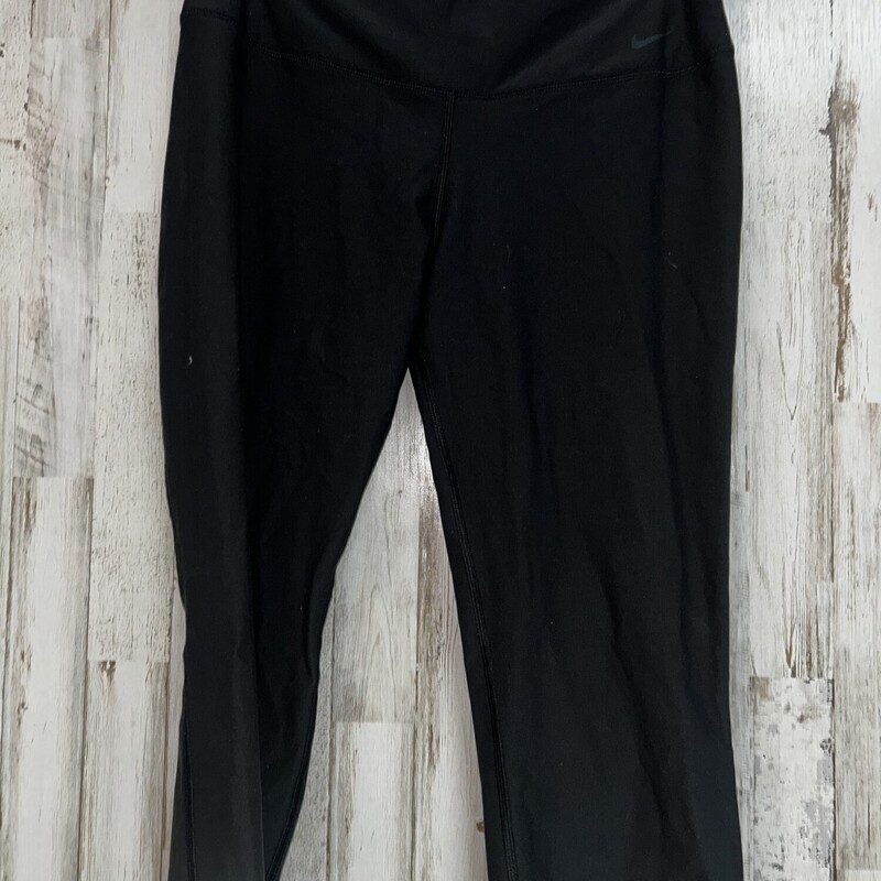 M Black Capri Leggings, Black, Size: Ladies M