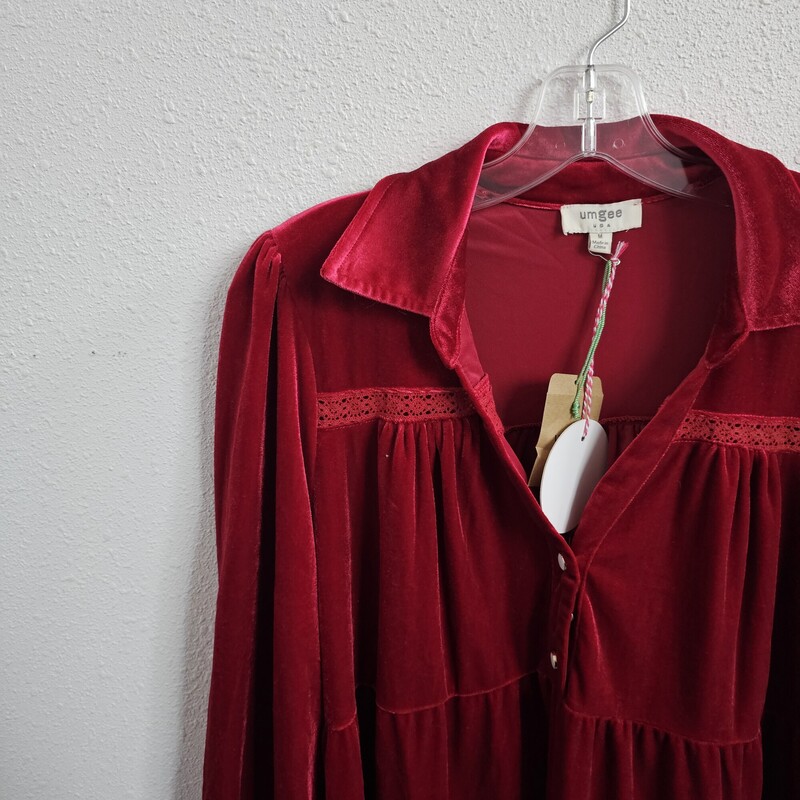 Umgee Velvet, Red, Size: M/NWt