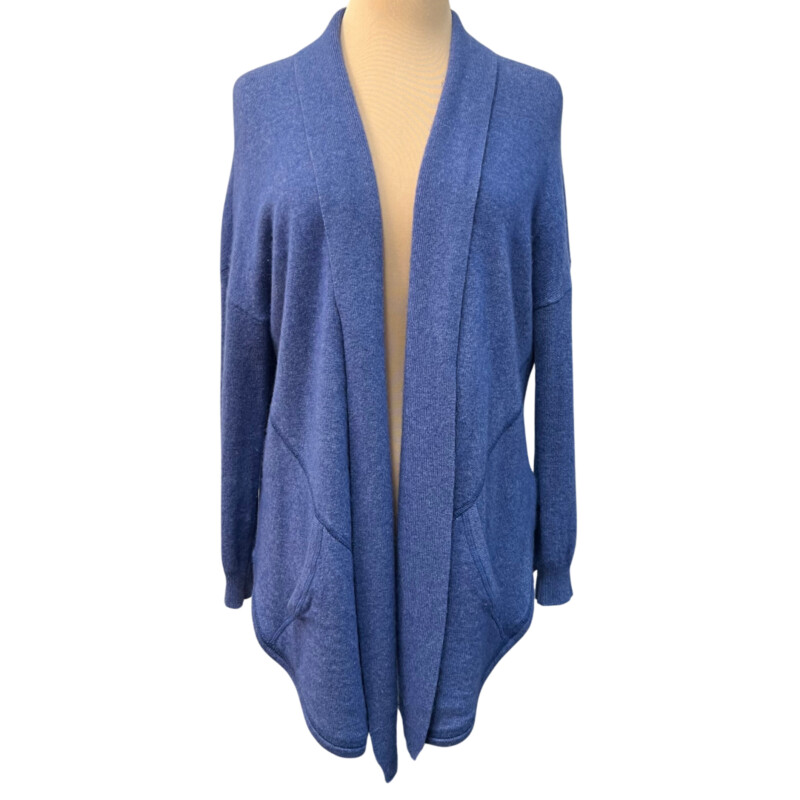 Open Cashmere Cardi
Stunning Blue Color
Size: Large