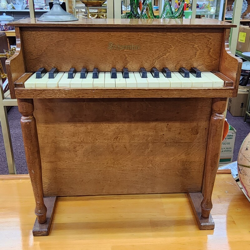 Schoenhut Piano