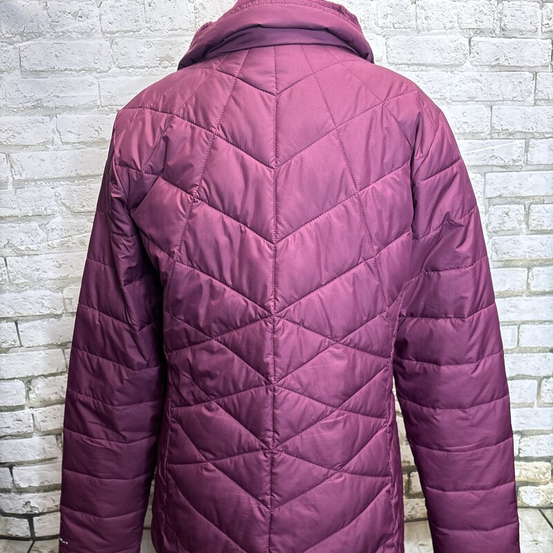 Columbia, Burgundy, Size: Large