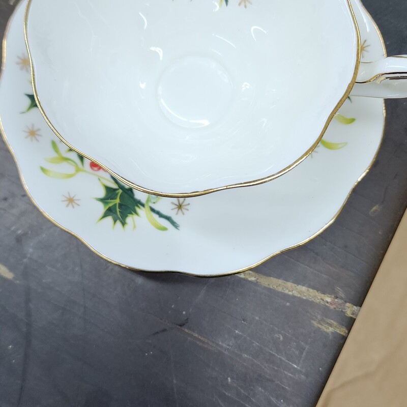 Royal Albert Cup & Saucer, Yuletide<br />
Contact Store for Shipping :)