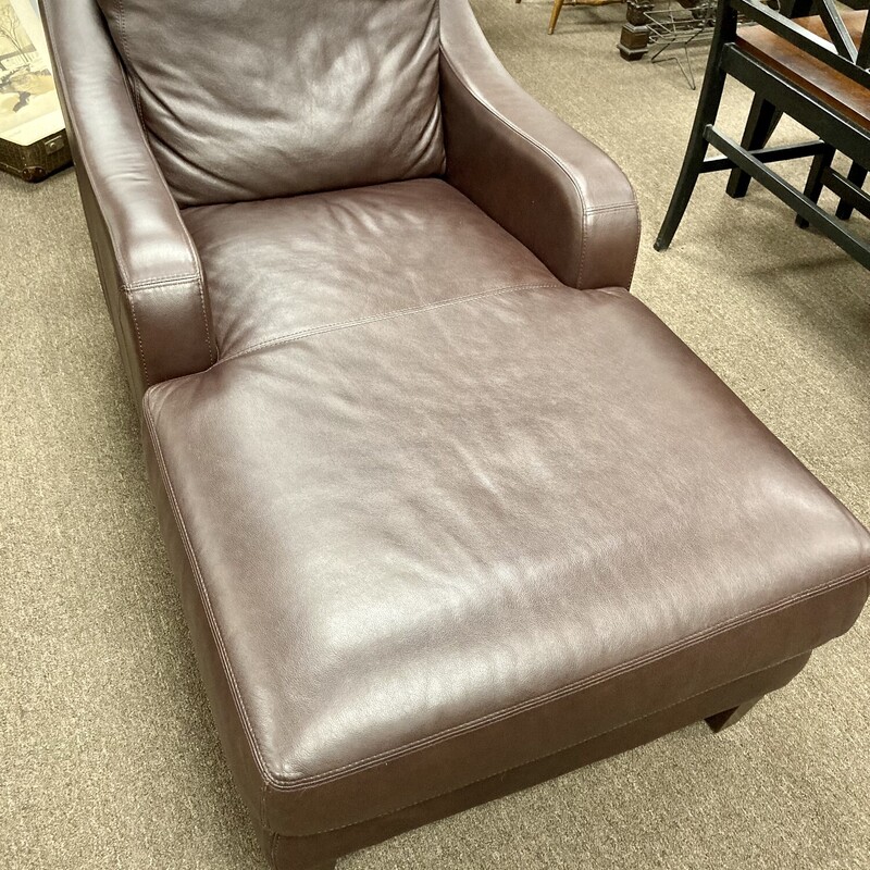 Leather Chaise Lounge