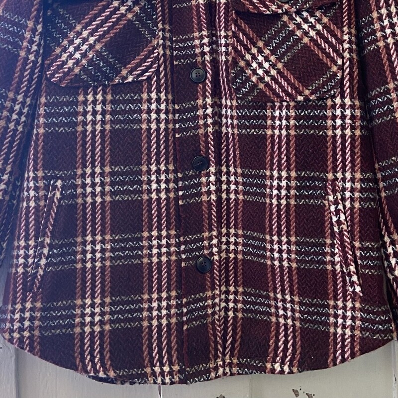 Maroon Plaid Coat<br />
Maroon<br />
Size: Medium