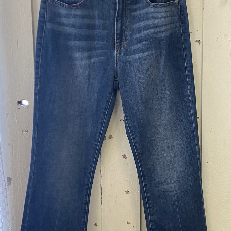 Denim Jeans<br />
Blue<br />
Size: 8 R $120