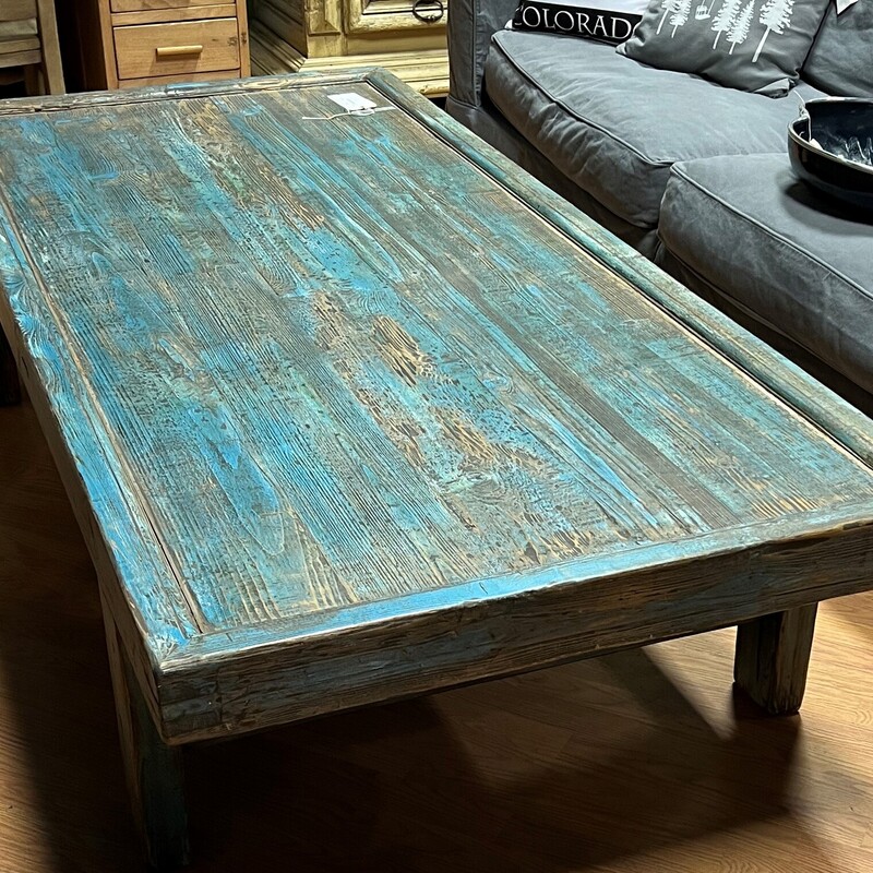 Sarreid Distressed Coffee, Blue, Distressed
80in x 37in x 19in tall