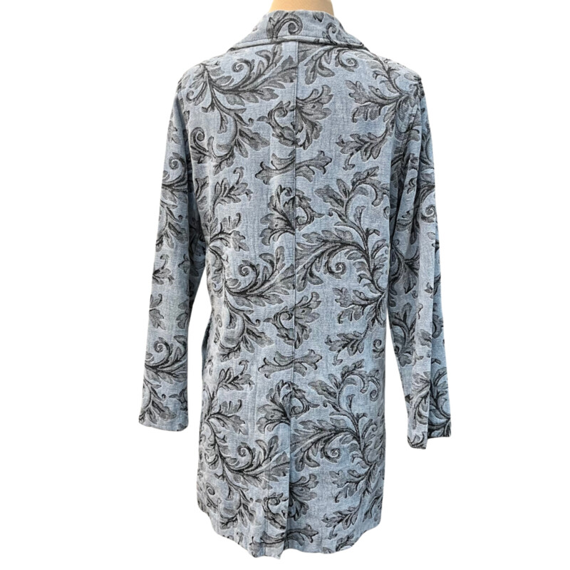 CMC Tapestry Damask Car Coat<br />
Has Pockets!<br />
Sky Blue, Gray, and Black<br />
58% Rayon 29% Polyester 13% Cotton<br />
Size: Small