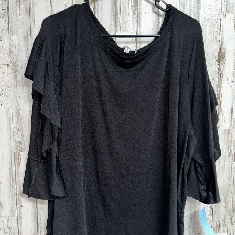 2X Black Ruffle Sleeve To