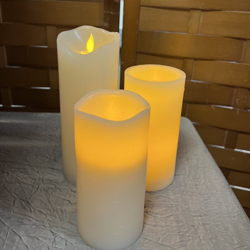 3 Flameless Candles