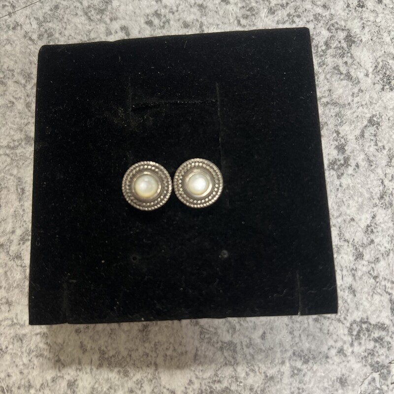 925 White Stone Earings