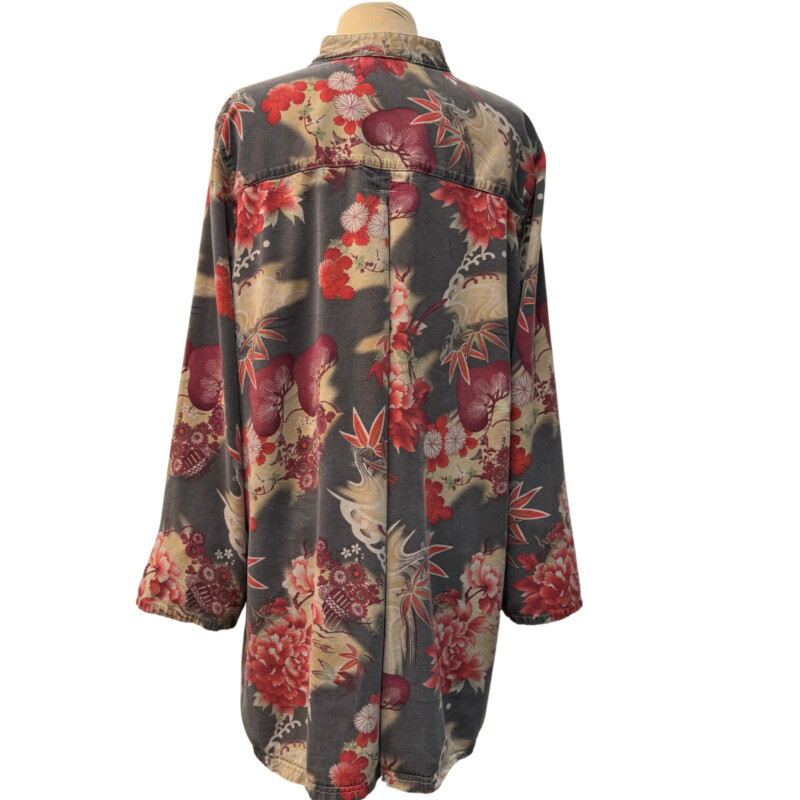 Tianello Floral Tunic with Asian Print<br />
Adorable Button Details<br />
Tencel & Rayon<br />
Colors:  Stone, Tan, Olive, Burgandy and Red<br />
Size: Large