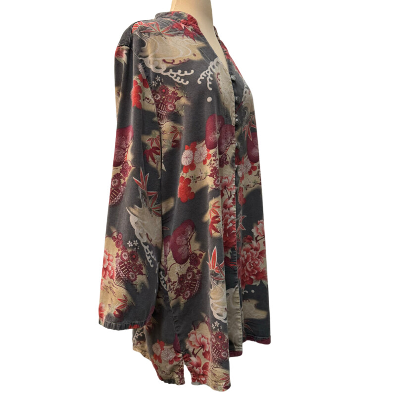 Tianello Floral Tunic with Asian Print<br />
Adorable Button Details<br />
Tencel & Rayon<br />
Colors:  Stone, Tan, Olive, Burgandy and Red<br />
Size: Large