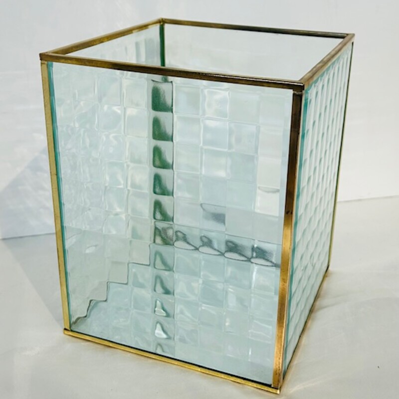 Place&Time Faceted Glass