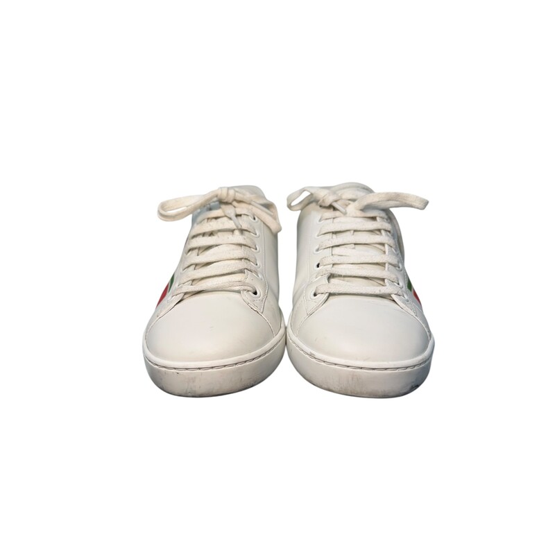 Gucci Ace Interlocking Sneakers
Style code: 57714-04G
Minor marks and pulling on laces shown in photos.
Comes with original box and dust bag