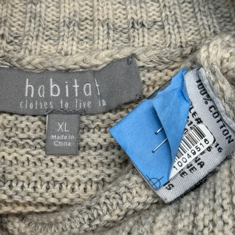 Habitat Sweater<br />
Funnel Neck<br />
100% Cotton<br />
Color: Cream, and Gray<br />
Size: XLarge