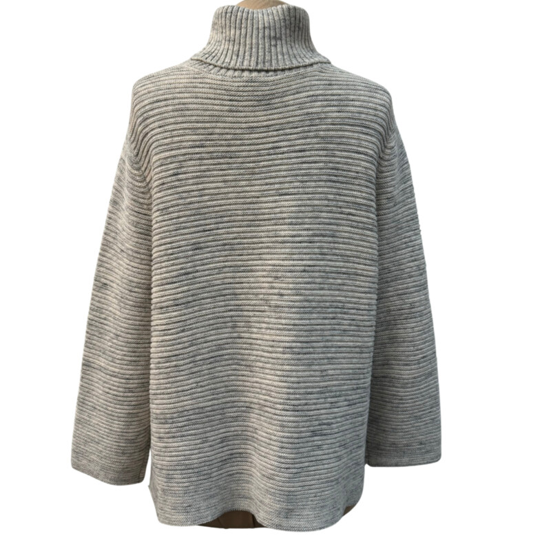 Habitat Sweater<br />
Funnel Neck<br />
100% Cotton<br />
Color: Cream, and Gray<br />
Size: XLarge