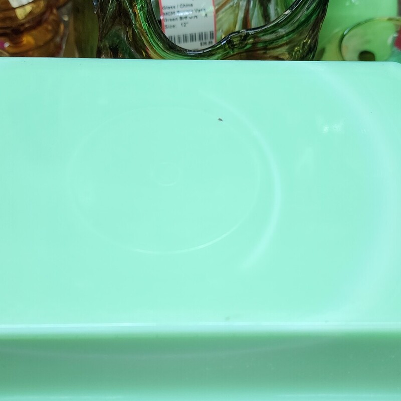 McKee Jadeite Refrigerator Dish, Uranium, Size: 8 x 5, No Lid