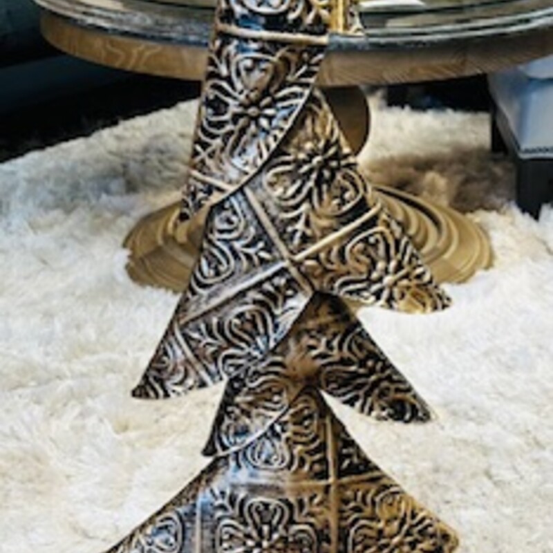 Metal Funky Embossed Tree