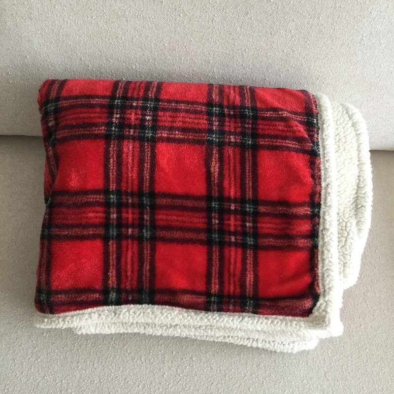 Plaid Fleece Throw,
Red/Black/White