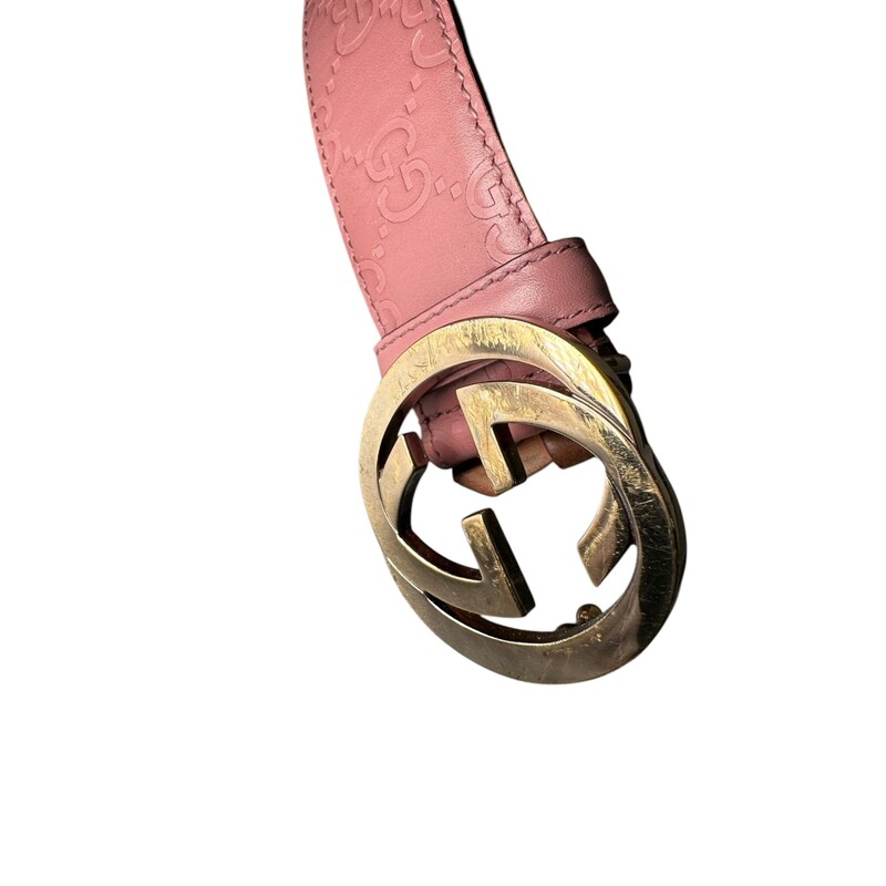 Gucci Pink Monogram Pink Belt<br />
Some scuffs on hardware<br />
Style Code:370543<br />
Comes with original dust bag no box