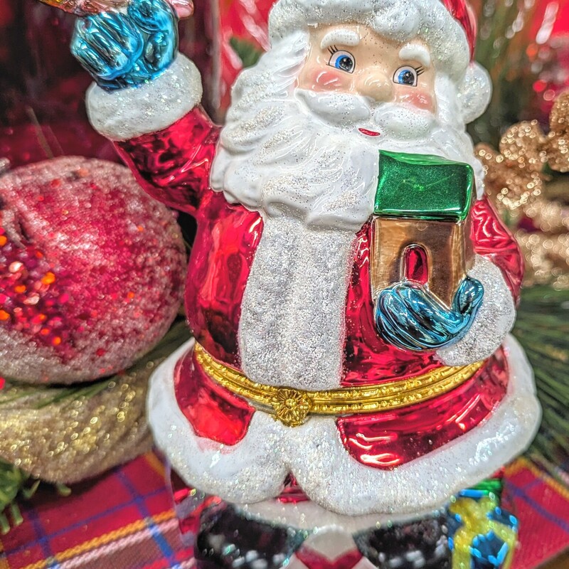 Christopher Radko Santa Trinket Jar
Xmas colors Blue
Size: 5 x 7.5H