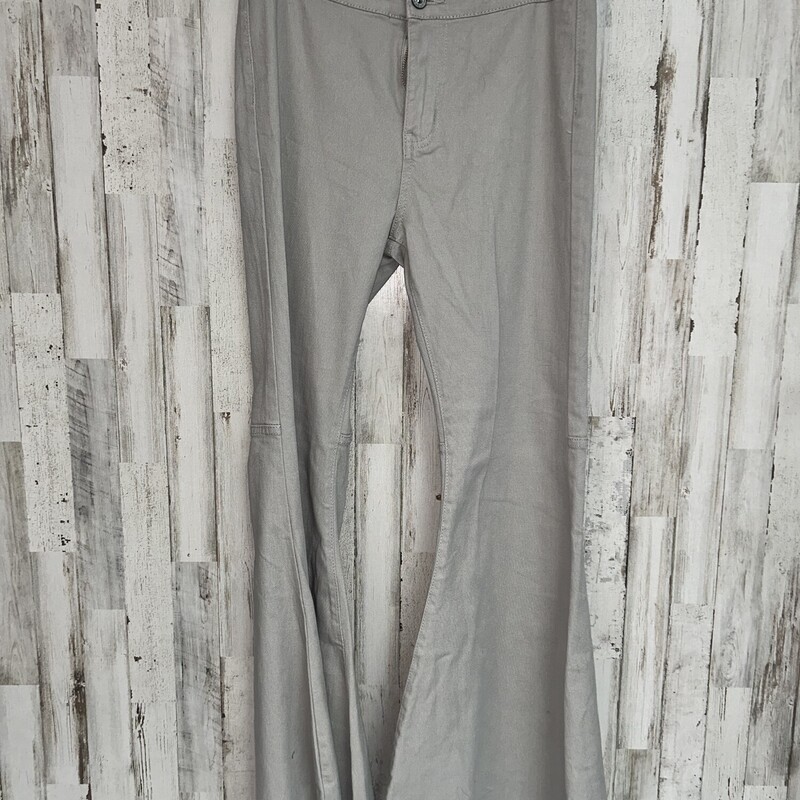 NEW Sz7 Grey Flares