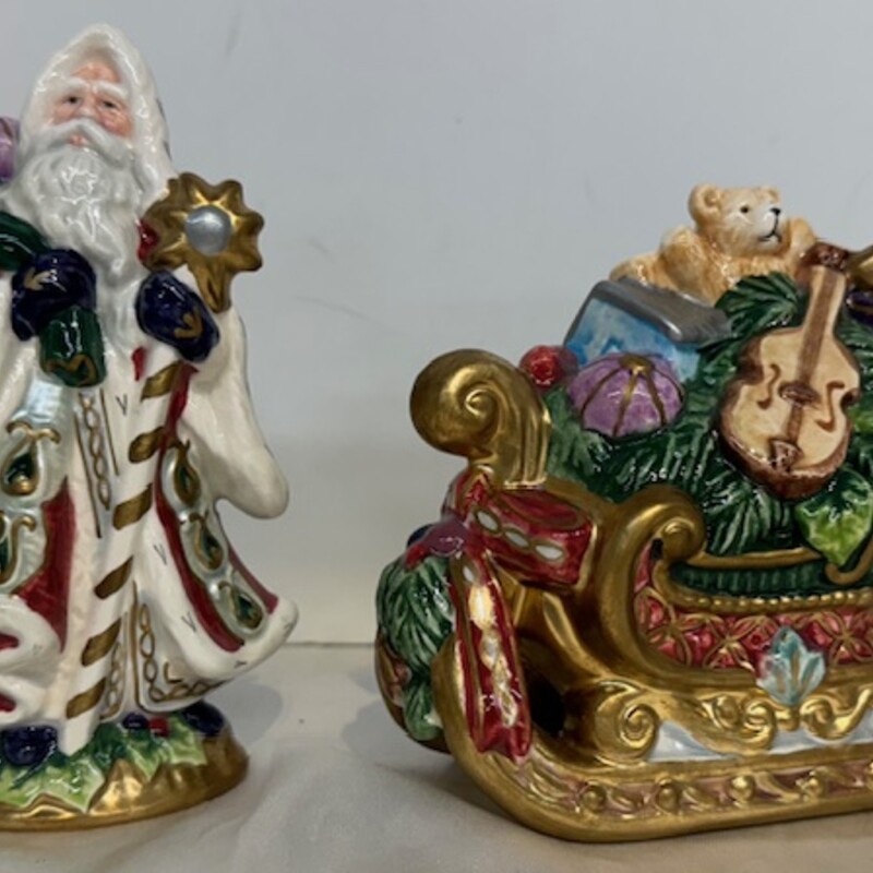 Fitz & Floyd Florentine Christmas Santa and Sled
Salt & Pepper
Multicolored
Size: 7 x 2.5 x 5H