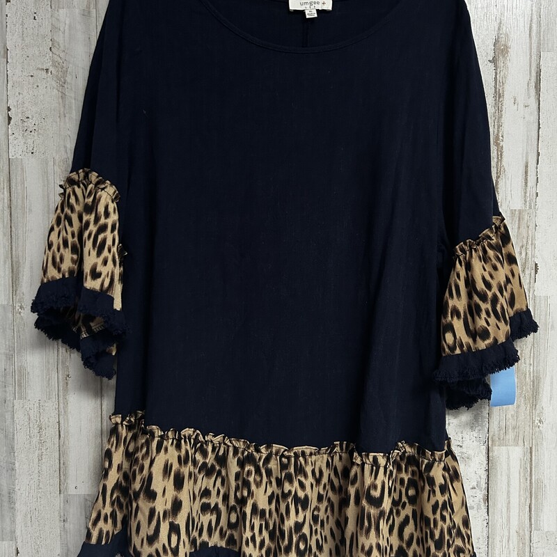 XL Navy Leopard Fray Top