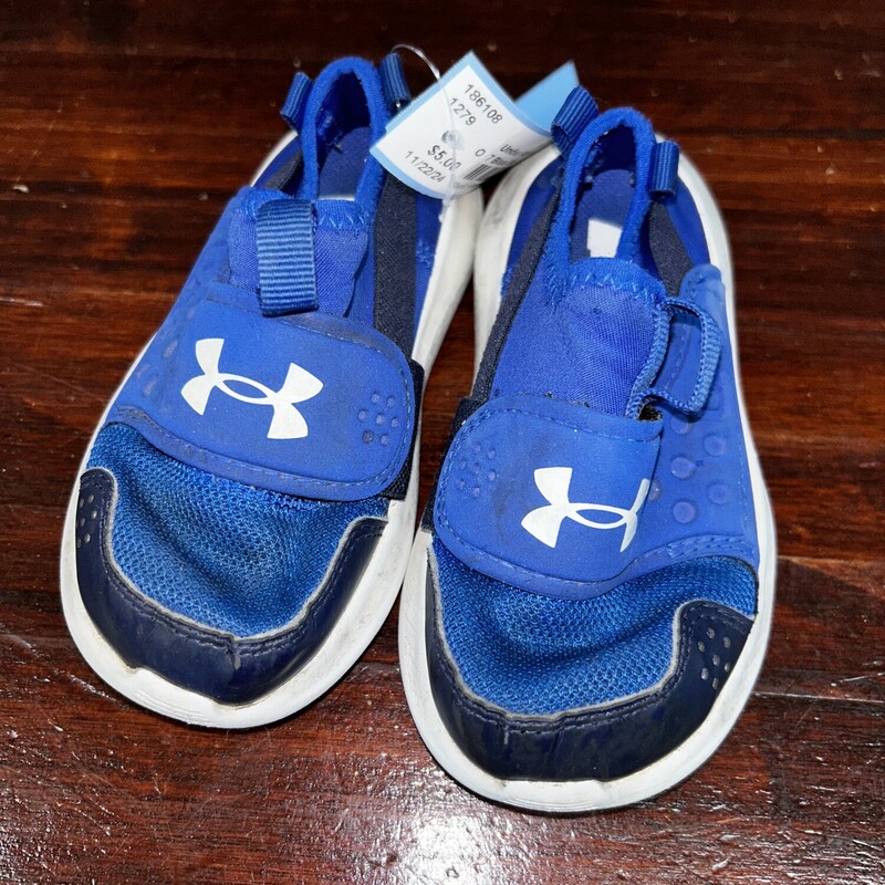 7 Blue Slip On Sneakers