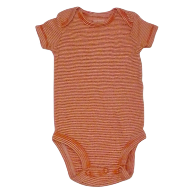 Onsie: Orange Stripes, Boy, Size: 0/3m

Located at Pipsqueak Resale Boutique inside the Vancouver Mall, Suite 230, (upstairs between Round 1 and Golds Gym) or online at: #pipsqueakresale

All items are photographed prior to being steamed. Cross posted, items are located at #PipsqueakResaleBoutique, payments accepted: cash, paypal & credit cards. Any flaws will be described in the comments. More pictures available with link above. Local pick up available at the #VancouverMall, tax will be added (not included in price), shipping available (not included in price, *Clothing, shoes, books & DVDs for $6.99; please contact regarding shipment of toys or other larger items), item can be placed on hold with communication, message with any questions. Join Pipsqueak Resale - Online to see all the new items! Follow us on IG @pipsqueakresale & Thanks for looking! Due to the nature of consignment, any known flaws will be described; ALL SHIPPED SALES ARE FINAL. All items are currently located inside Pipsqueak Resale Boutique as a store front items purchased on location before items are prepared for shipment will be refunded.

#resalerocks #pipsqueakresale #shopvanmall #vancouverwa #portland #reusereducerecycle #fashiononabudget #chooseused #consignment #savemoney #shoplocal #weship  #shopvanmall #vancouvermall #vancouver #vancouverwashington #keepusopen #shoplocalonline #resale #resaleboutique #mommyandme #minime #fashion #reseller #usedclothing #usedtoys #secondhand #consign #store #clothes #womensclothes #kidsclothes #shopvancouvermall