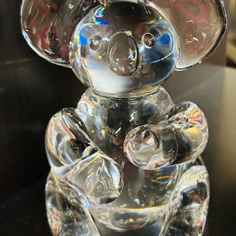 Struben Glass Koal Bear
Clear
Size: 4 x 4 x 6H