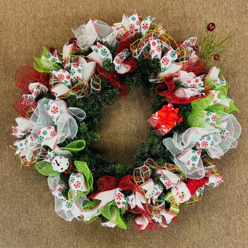 Ribbon Snowman Wreath
Green, Red, White
Size: 32 Diameter