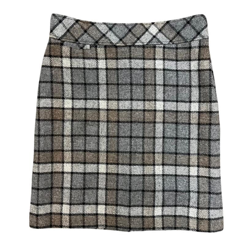 NWOT LL Bean Plaid Skirt<br />
Wool Blend<br />
Fully Lined with Side Zip<br />
Colors:  Gray, Light Gray, Black, and Brown<br />
Size: 12