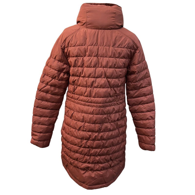 New Bench Succinct Quilted Jacket<br />
Thinsulate Filling<br />
Zip In Hood<br />
Color: Clay<br />
Size: Small