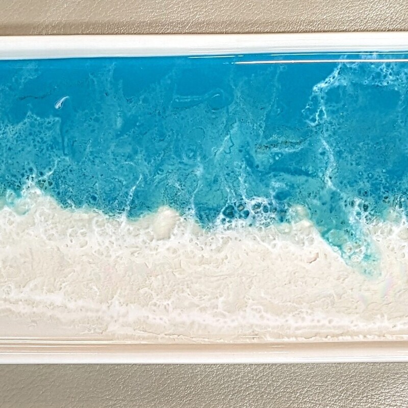 Lynn&Liana Ocean Tray
Blue and white
Size: 9.5x4H