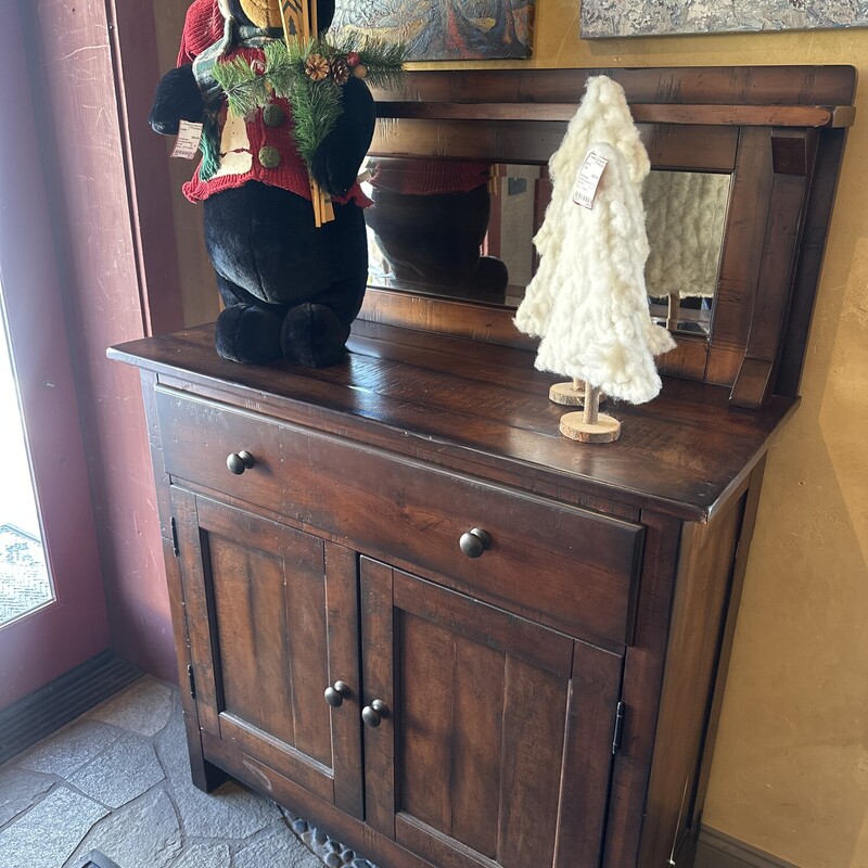 PB Hutch With Mirror