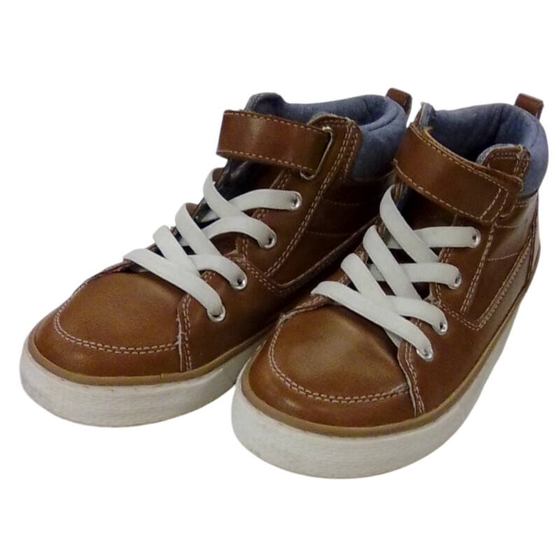 Shoes: Brown Hi-Top