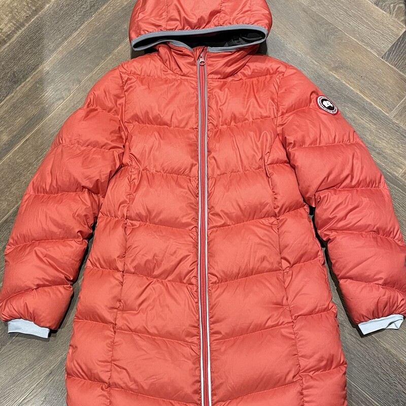 Canada Goose Puffer Parka, Blush, Size: 10-12Y<br />
Great Condition<br />
100% White Duck Down