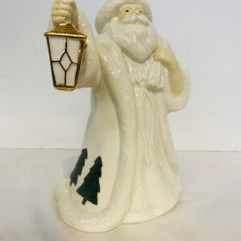 Joy To World Musical Santa
White Gold Green Ceramic
Size: 6x9H
Plays Joy To The World