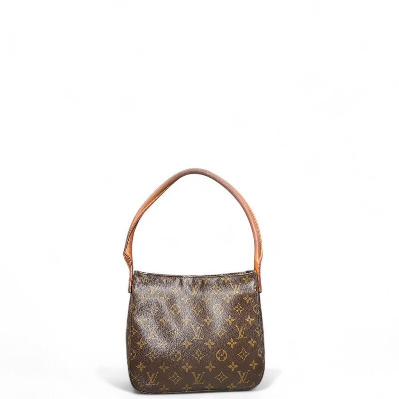 Louis Vuitton Looping Monogram

Date Code:SD0052

Dimensions: 8.5 L x 8.5 H

Does not come with original dust bag or box

Some darkening of handles and interior fading