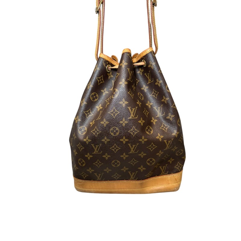 Louis Vuitton Bucket Monogram Handbag<br />
<br />
Dimensions: 10.5L x 13H<br />
<br />
Date Code: AR0050<br />
<br />
Does not come with original dust bag or box<br />
<br />
Some wear: water marks on the leather and small rip of the leather towards the bottom of the bag