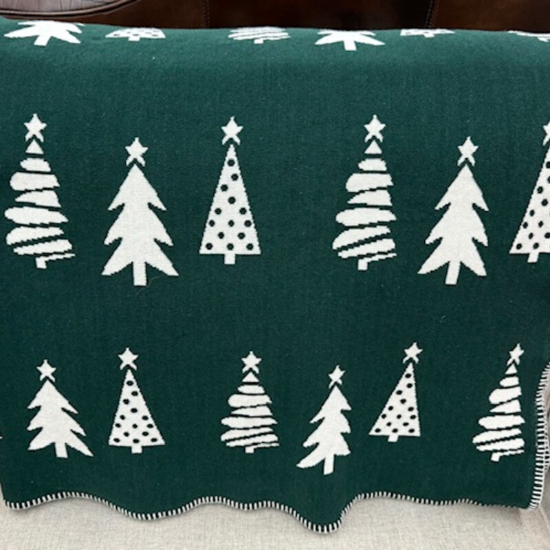 Balsam & Fir Tree Throw Blanket
Green White
Size: 50x70